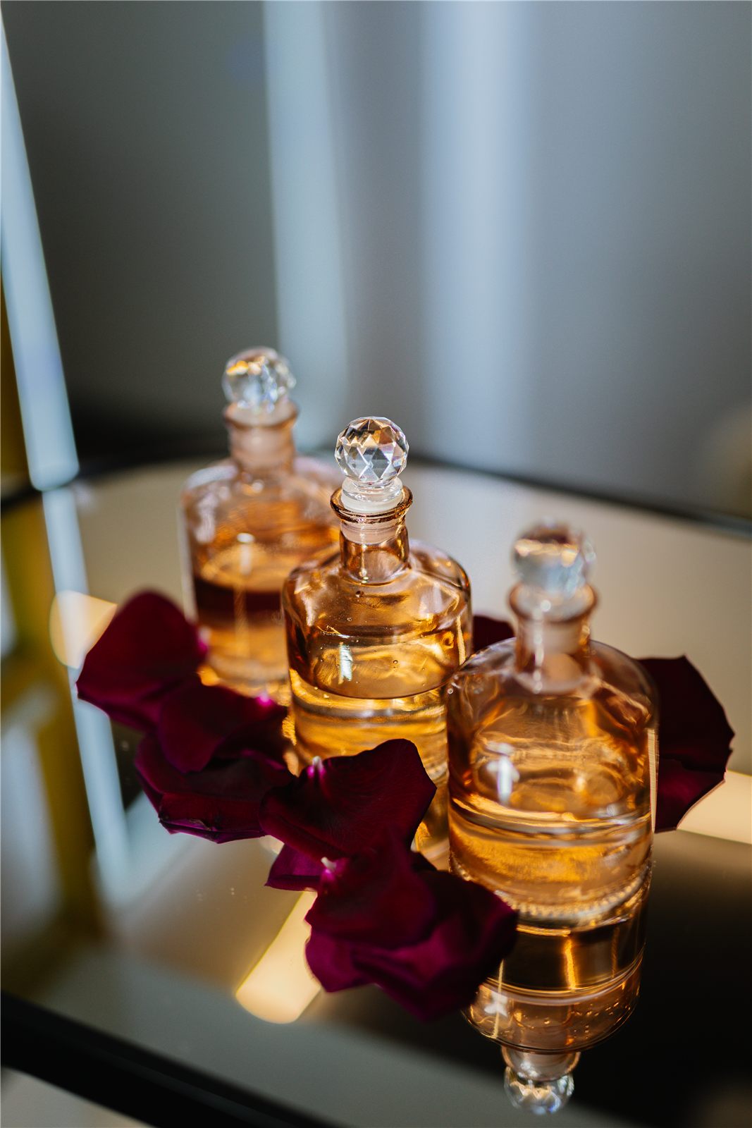 Aromatic treatment oils
